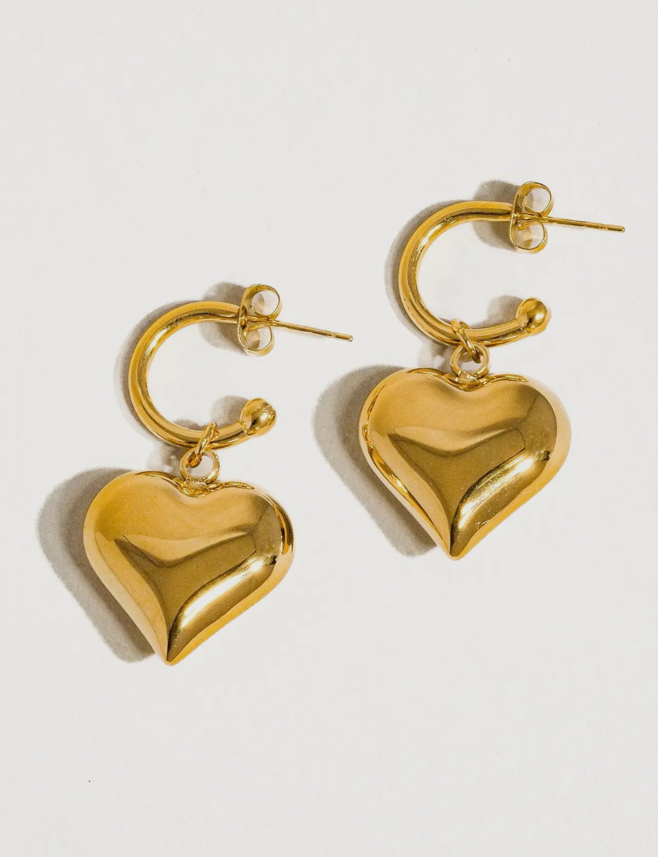 Viona Dangle Heart Earrings - Non-Tarnish